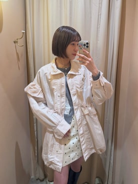 「w closet（ダブルクローゼット）のレースカーディガン（カーディガン/ボレロ、グレー系）」を使った、りんさん（レディース・165cm）の冬コーディネート
