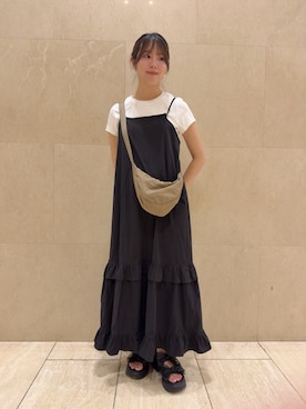 「アイテム（ボディバッグ/ウエストポーチ）」を使った、さつまいもさん（レディース・155cm）の秋コーディネート