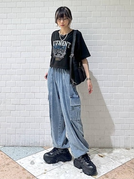 「PAGEBOY（ページボーイ）のシシュウカレッジショートTシャツ（Tシャツ/カットソー、グレー系）」を使った、matsuさん（レディース・156cm）の夏コーディネート