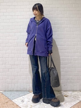 「アイテム（ボストンバッグ、グレー系）」を使った、matsuさん（レディース・156cm）の秋コーディネート