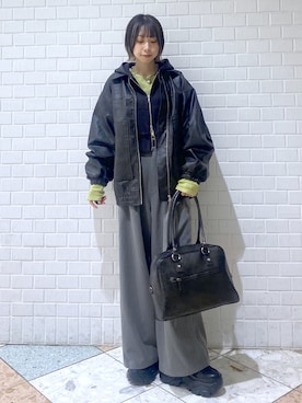 「ボストンバッグ」｜「アイテム（ブルゾン）」を使った、matsuさん（レディース・156cm）の冬コーディネート