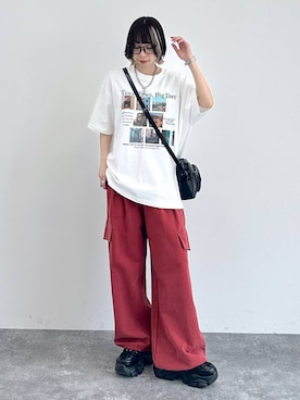 「PAGEBOY（ページボーイ）のプラットチャンキースニーカー（スニーカー、ブラック系）」を使った、matsuさん（レディース・156cm）の春コーディネート