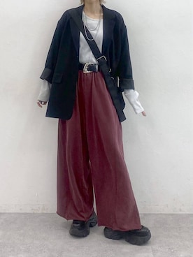 「PAGEBOY（ページボーイ）のサイドタックルーズウラケパンツ/イージーパンツ【4color・2size】（スウェットパンツ）」を使った、matsuさん（レディース・156cm）の秋コーディネート