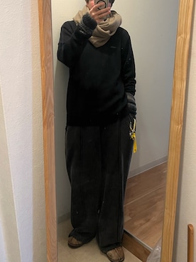 「ゴールドアクセ」｜「アイテム（スウェットパンツ）」を使った、kazuya    （49age）   さん（メンズ・175cm）の冬コーディネート