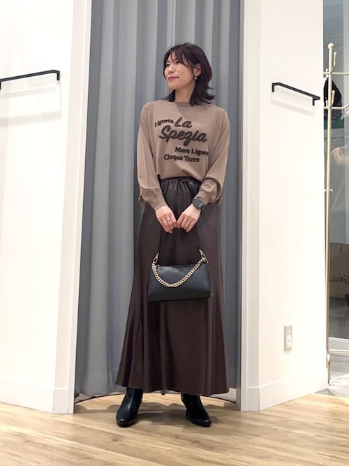 サガラ刺繍ロゴニット