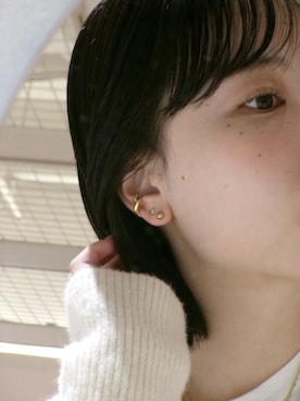 「アイテム（イヤーカフ）」を使った、ayana takizawaさん（レディース・162cm）の秋コーディネート