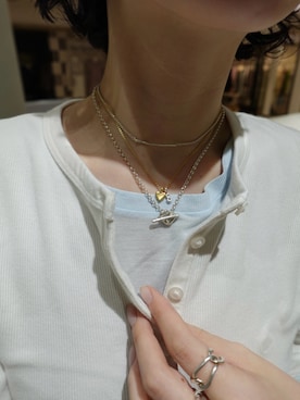 「アイテム（チャーム）」を使った、ayana takizawaさん（レディース・162cm）の冬コーディネート