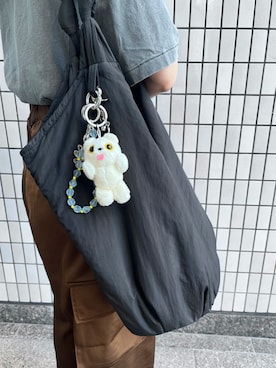 「アイテム（財布/小物）」を使った、andoさん（レディース・162cm）の秋コーディネート