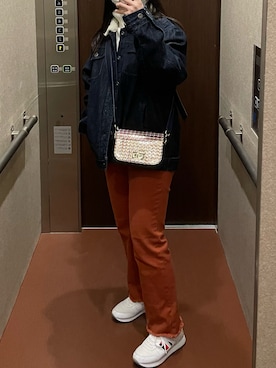 「TOMMY HILFIGER」｜「アイテム（デニムジャケット）」を使った、ⓝさん（レディース・158cm）の冬コーディネート