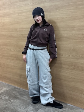 「アイテム（ジャージ）」を使った、優羽さん（レディース・154cm）の秋コーディネート