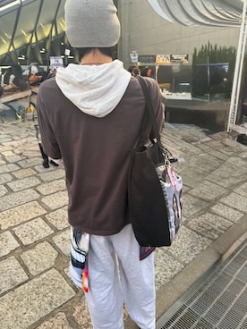 「アイテム（ニットキャップ/ビーニー）」を使った、ænsk(🇰🇷fashion) さん（メンズ・183cm・20代）の秋コーディネート