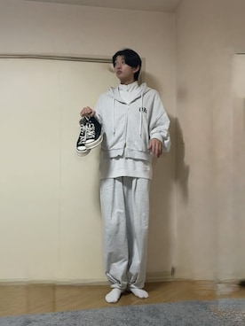 「アイテム（セットアップ）」を使った、ænsk(🇰🇷fashion) さん（メンズ・183cm）の秋コーディネート