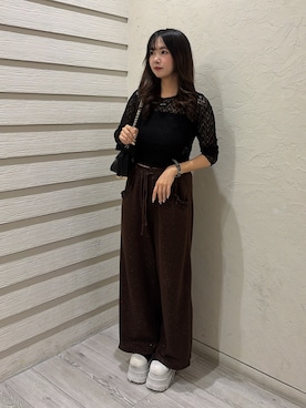 「one after another NICE CLAUP(ワンアフターアナザーナイスクラップ)の【UVカット/セットアップ可能】刺しゅうキラキラスウェットパンツ/パーカー別売り(スウェットパンツ、ブラウン系)」を使った、Rio【 骨スト / ブルベ夏 】さん(レディース・163cm)の夏コーディネート