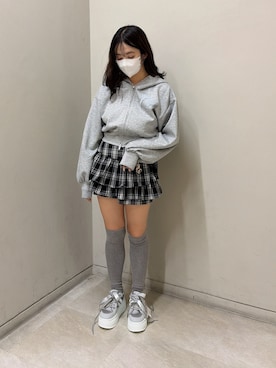 「one after another NICE CLAUP(ワンアフターアナザーナイスクラップ)のチャーム付きティアードミニスカパン(スカート、その他)」を使った、Rio【 骨スト / ブルベ夏 】さん(レディース・163cm)の春コーディネート