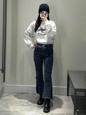 「韓国好きな人と繋がりたい」｜「アイテム（スウェット）」を使った、yummmm.02さん（レディース・159cm）の冬コーディネート