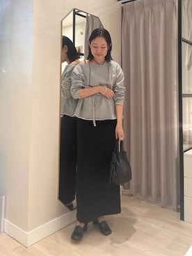 「アイテム（チョーカー）」を使った、iwagashira Natsumiさん（レディース・168cm・30代）の秋コーディネート