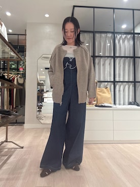 「アイテム（サロペット/オーバーオール）」を使った、iwagashira Natsumiさん（レディース・168cm）の秋コーディネート