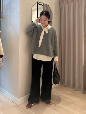 「アイテム（スニーカー）」を使った、iwagashira Natsumiさん（レディース・168cm・30代）の秋コーディネート