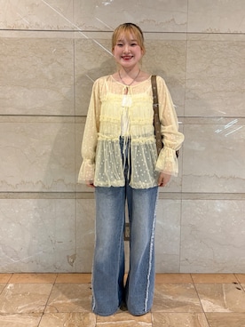 「w closet（ダブルクローゼット）のフラワー刺繍ブラウス（ワンピース、イエロー系）」を使った、rimi_wcloさん（レディース・164cm）の春コーディネート