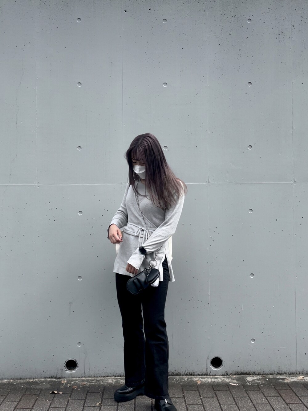「秋服」｜「ZARAのアイテム（ブーツ、ブラック系）」を使った、manaさん（レディース・157cm）の秋コーディネートの1枚目の写真