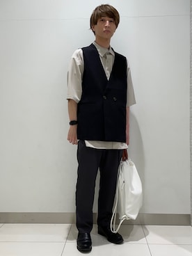 「いまどきジャケット写真」｜「アイテム（スラックス）」を使った、kyoroさん（メンズ・177cm）の春コーディネート