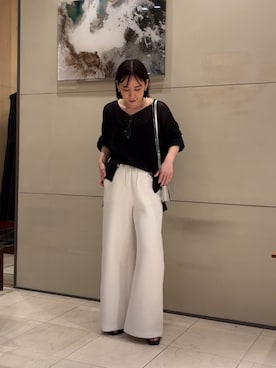 「GALLARDAGALANTE（ガリャルダガランテ）のペーパーヤーンメッシュニット（ニット/セーター、ブラック系）」を使った、manamiさん（レディース・155cm）の春コーディネート