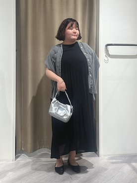 「Jena espace merveilleux(ジェナ エスパスメルヴェイユ)のシアースパンワンピース(ワンピース、ブラック系)」を使った、jiinajena77さん(レディース・159cm)の夏コーディネート
