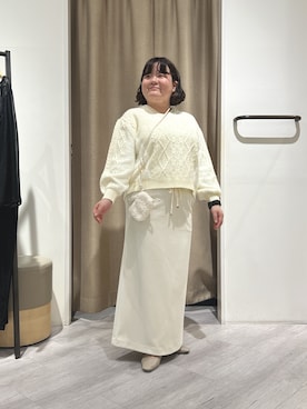 「アイテム（パンプス、グレー系）」を使った、jiinajena77さん（レディース・159cm）の秋コーディネート