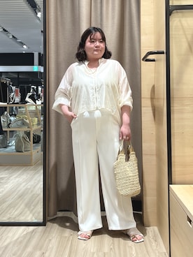 「Jena espace merveilleux(ジェナ エスパスメルヴェイユ)のバックラッフルメッシュジャケット(ベスト、ホワイト系)」を使った、jiinajena77さん(レディース・159cm)の夏コーディネート