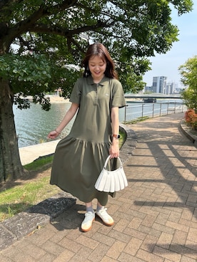 「アイテム（シャツワンピース）」を使った、momoさん（レディース・166cm）の夏コーディネート