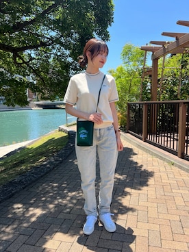 「LACOSTE（ラコステ）のアイテム（ニット/セーター）」を使った、momoさん（レディース・166cm）の夏コーディネート