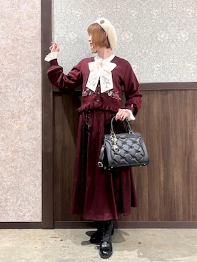 「アイテム（ハット）」を使った、ハナミズキさん（レディース・158cm）の秋コーディネート
