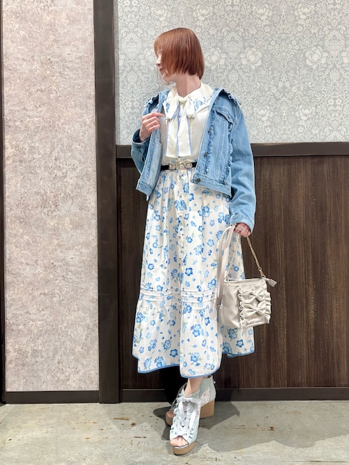 ネモフィラ柄連ボタンスカート（スカート）｜axes femme（アクシーズ