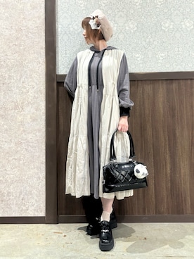 「アイテム（ボストンバッグ）」を使った、ハナミズキさん（レディース・158cm）の秋コーディネート