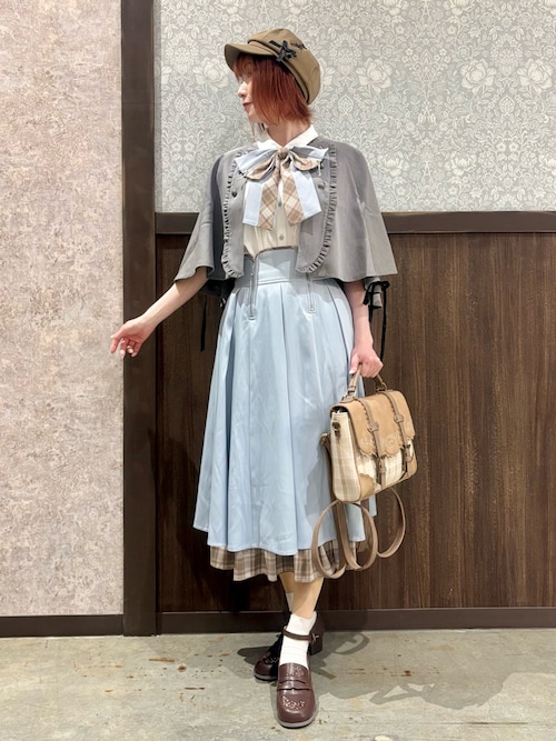 アンプーファムで買った スカディのスカート Unpeu Femme