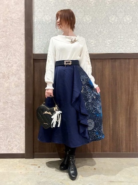 「アイテム（チャーム）」を使った、ハナミズキさん（レディース・158cm）の冬コーディネート