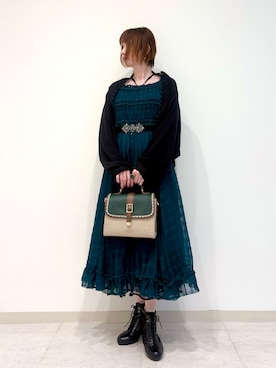 「アイテム（リング、ブラック系）」を使った、ハナミズキさん（レディース・158cm）の夏コーディネート