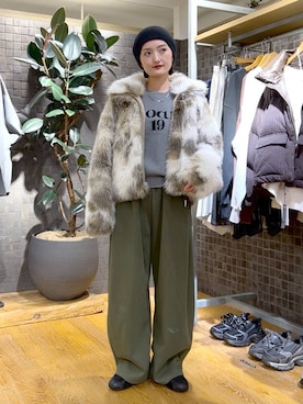 「アイテム（スウェットパンツ）」を使った、airiさん（レディース・162cm・20代）の秋コーディネート