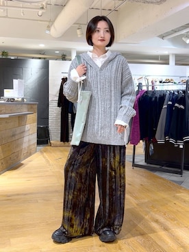 「アイテム（ローファー）」を使った、airiさん（レディース・162cm・20代）の秋コーディネート