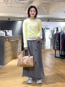 「JEANASIS（ジーナシス）の【抗菌防臭テープ付き】キリカエボリュームローファー/573242（ローファー、シルバー系）」を使った、airiさん（レディース）の春コーディネート