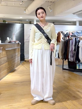 「JEANASIS（ジーナシス）のアイテム（バッグ）」を使った、airiさん（レディース・162cm）の春コーディネート