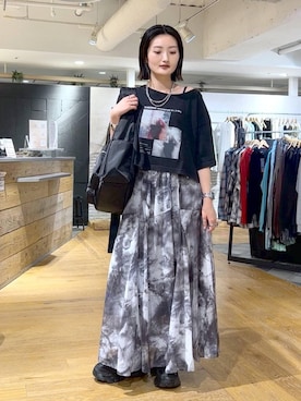 「JEANASIS（ジーナシス）のナイロンWポケットボディBAG/128576（ショルダーバッグ、ブラック系）」を使った、airiさん（レディース）の春コーディネート