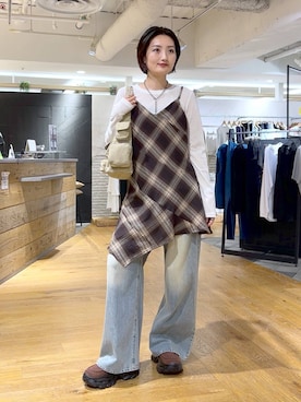 「アイテム（チュニック）」を使った、airiさん（レディース・162cm）の秋コーディネート