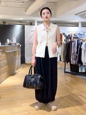 「JEANASIS（ジーナシス）のアイテム（パンツ）」を使った、airiさん（レディース・162cm）の春コーディネート