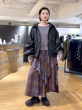 「アイテム（ブルゾン）」を使った、airiさん（レディース・162cm・20代）の秋コーディネート
