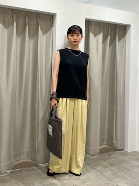 「アイテム（タンクトップ）」を使った、WATANEBEさん（レディース・164cm）の秋コーディネート