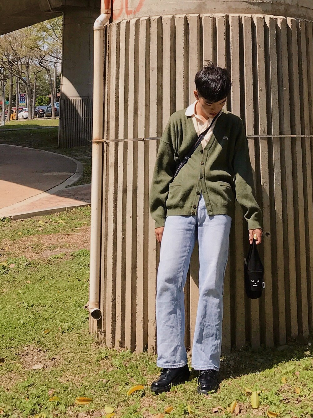 「LACOSTEのアイテム（アンサンブル、グリーン系）」を使った、Hsuanさん（メンズ・174cm）の夏コーディネートの1枚目の写真