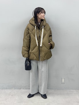 「アイテム（スウェットパンツ）」を使った、chiii0218さん（レディース・157cm）の秋コーディネート