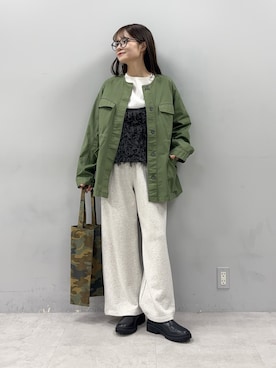 「アイテム（ミリタリージャケット）」を使った、chiii0218さん（レディース・157cm）の秋コーディネート