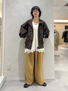 「KBF（ケイビーエフ）のラウンドトゥサボミュール（サンダル、ブラック系）」を使った、asanoさん（レディース・157cm）の秋コーディネート